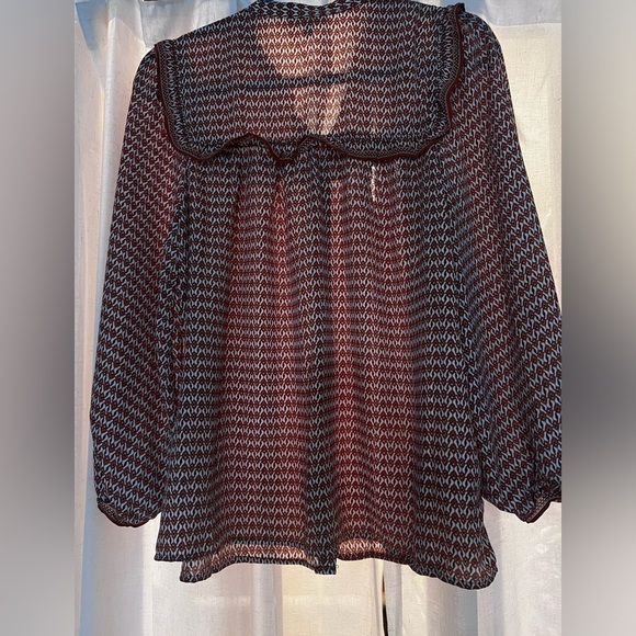 Max Studio Size Medium Long Sleeve Blouse - Picture 3 of 3